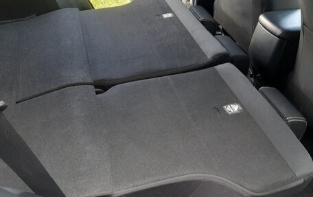 Toyota RAV4, 2017 год, 2 300 000 рублей, 24 фотография