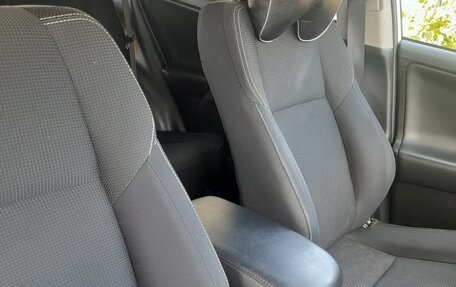 Toyota RAV4, 2017 год, 2 300 000 рублей, 31 фотография