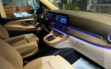 Mercedes-Benz V-Класс, 2024 год, 21 990 000 рублей, 17 фотография
