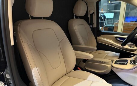 Mercedes-Benz V-Класс, 2024 год, 21 990 000 рублей, 18 фотография
