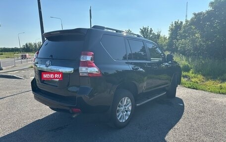 Toyota Land Cruiser Prado 150 рестайлинг 2, 2016 год, 3 890 000 рублей, 5 фотография