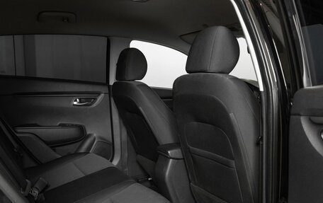 KIA Rio IV, 2019 год, 1 640 100 рублей, 8 фотография