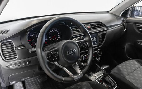 KIA Rio IV, 2019 год, 1 640 100 рублей, 5 фотография