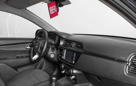 KIA Rio IV, 2019 год, 1 640 100 рублей, 7 фотография