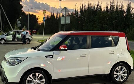 KIA Soul II рестайлинг, 2015 год, 1 400 000 рублей, 3 фотография
