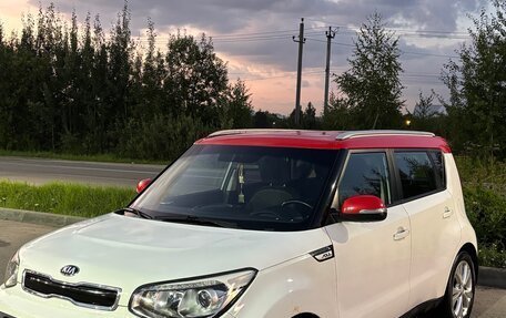 KIA Soul II рестайлинг, 2015 год, 1 400 000 рублей, 2 фотография