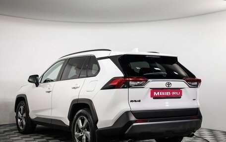 Toyota RAV4, 2019 год, 2 649 000 рублей, 7 фотография