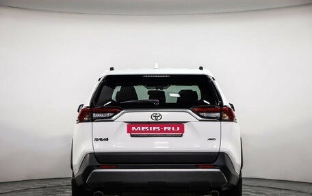 Toyota RAV4, 2019 год, 2 649 000 рублей, 6 фотография