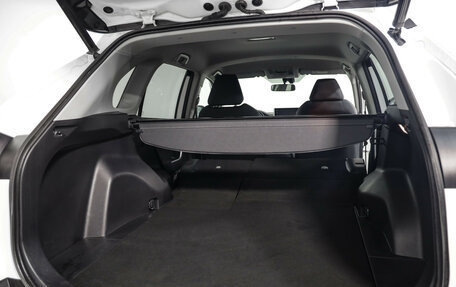 Toyota RAV4, 2019 год, 2 649 000 рублей, 24 фотография