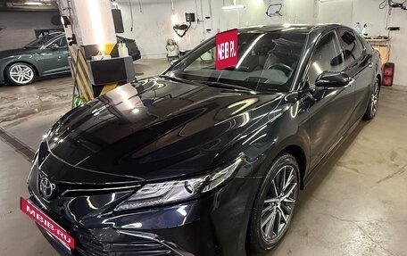Toyota Camry, 2023 год, 3 850 000 рублей, 8 фотография