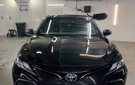 Toyota Camry, 2023 год, 3 850 000 рублей, 9 фотография