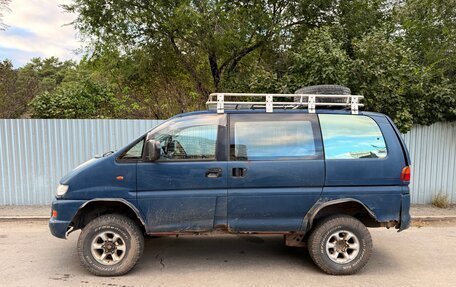 Mitsubishi Delica IV, 1997 год, 945 000 рублей, 2 фотография