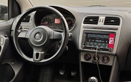 Volkswagen Polo VI (EU Market), 2013 год, 849 000 рублей, 26 фотография