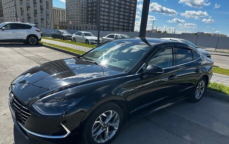 Hyundai Sonata VIII, 2020 год, 2 350 000 рублей, 2 фотография