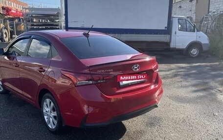 Hyundai Solaris II рестайлинг, 2017 год, 1 100 000 рублей, 2 фотография