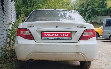 Daewoo Nexia I рестайлинг, 2010 год, 230 000 рублей, 3 фотография