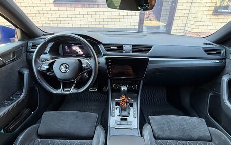 Skoda Superb III рестайлинг, 2021 год, 3 950 000 рублей, 18 фотография