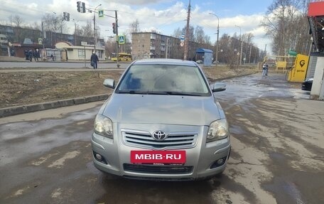 Toyota Avensis III рестайлинг, 2007 год, 710 000 рублей, 5 фотография