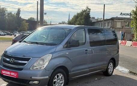 Hyundai Grand Starex Grand Starex I рестайлинг 2, 2008 год, 850 000 рублей, 2 фотография