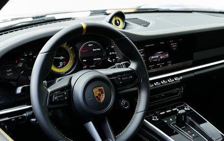 Porsche 911, 2020 год, 29 000 000 рублей, 11 фотография