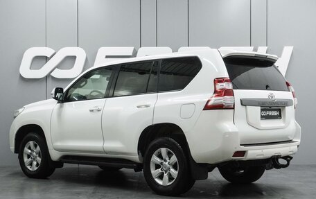 Toyota Land Cruiser Prado 150 рестайлинг 2, 2014 год, 2 949 000 рублей, 2 фотография