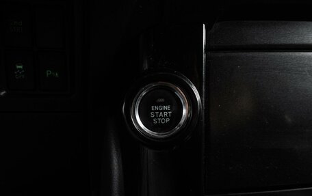 Toyota Land Cruiser Prado 150 рестайлинг 2, 2014 год, 2 949 000 рублей, 23 фотография
