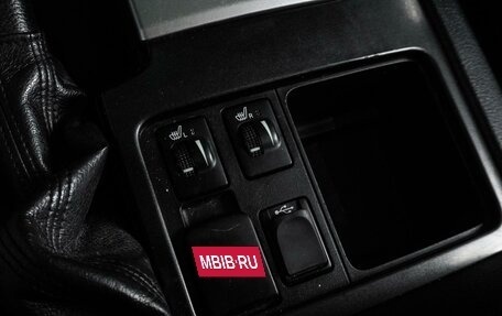 Toyota Land Cruiser Prado 150 рестайлинг 2, 2014 год, 2 949 000 рублей, 24 фотография