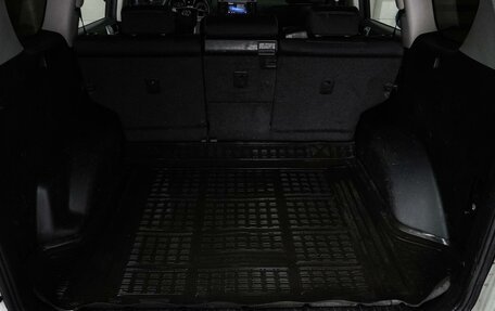 Toyota Land Cruiser Prado 150 рестайлинг 2, 2014 год, 2 949 000 рублей, 25 фотография