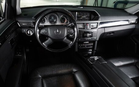 Mercedes-Benz E-Класс, 2010 год, 1 430 000 рублей, 6 фотография