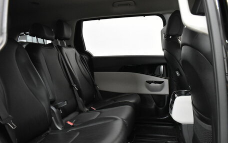 KIA Carnival, 2022 год, 3 950 000 рублей, 18 фотография
