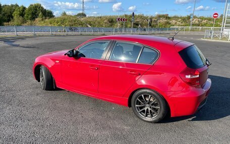BMW 1 серия, 2010 год, 890 000 рублей, 5 фотография