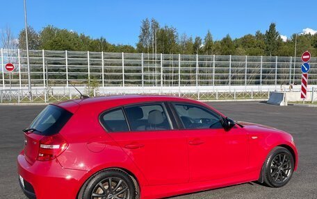 BMW 1 серия, 2010 год, 890 000 рублей, 10 фотография