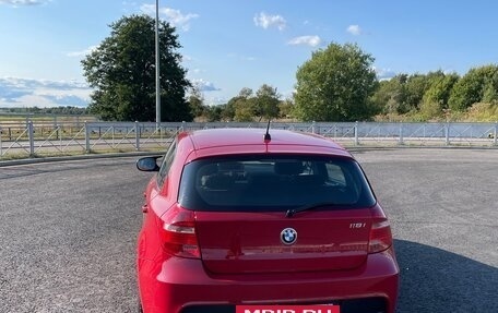 BMW 1 серия, 2010 год, 890 000 рублей, 6 фотография