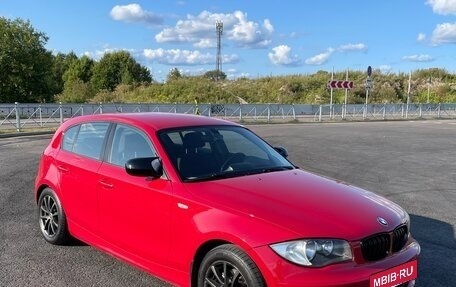 BMW 1 серия, 2010 год, 890 000 рублей, 12 фотография