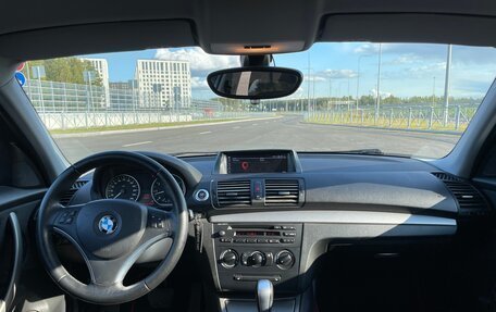 BMW 1 серия, 2010 год, 890 000 рублей, 16 фотография