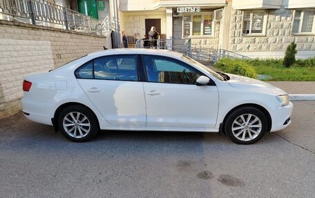 Volkswagen Jetta VI, 2014 год, 1 049 000 рублей, 3 фотография