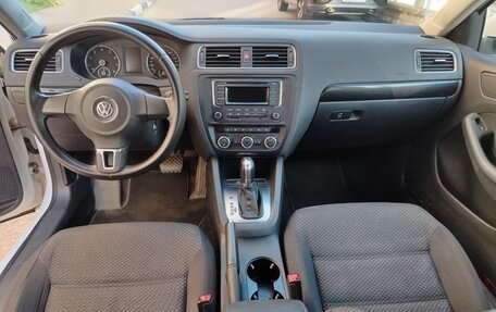 Volkswagen Jetta VI, 2014 год, 1 049 000 рублей, 7 фотография