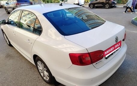 Volkswagen Jetta VI, 2014 год, 1 049 000 рублей, 6 фотография
