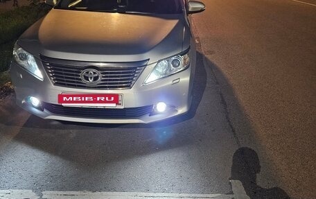 Toyota Camry, 2013 год, 1 690 000 рублей, 13 фотография