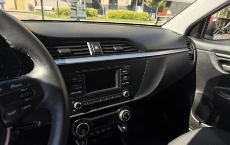 KIA Rio IV, 2021 год, 1 750 000 рублей, 18 фотография