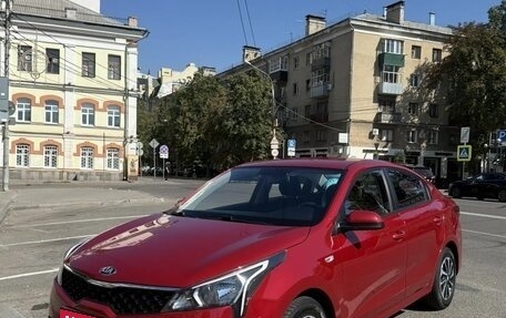 KIA Rio IV, 2021 год, 1 750 000 рублей, 12 фотография