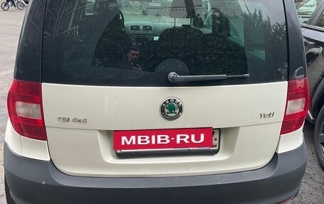 Skoda Yeti I рестайлинг, 2012 год, 1 000 000 рублей, 6 фотография