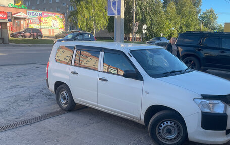 Toyota Probox I, 2019 год, 1 350 000 рублей, 1 фотография