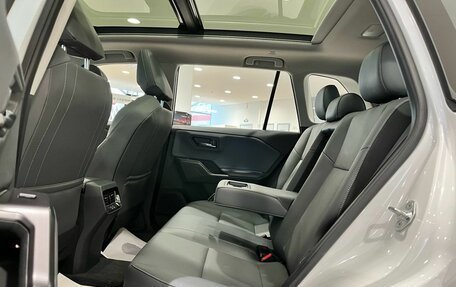 Toyota RAV4, 2026 год, 4 230 000 рублей, 21 фотография