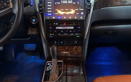 Toyota Camry, 2017 год, 2 730 000 рублей, 22 фотография