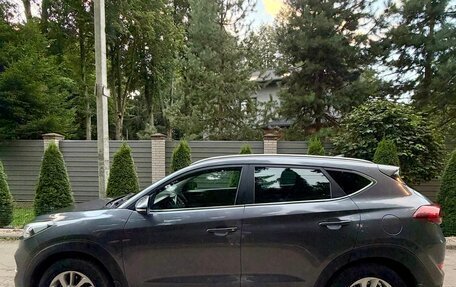 Hyundai Tucson III, 2018 год, 2 150 000 рублей, 4 фотография