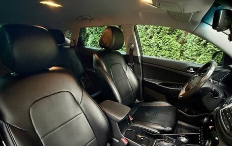 Hyundai Tucson III, 2018 год, 2 150 000 рублей, 12 фотография