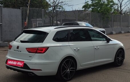 SEAT Leon Cupra III, 2019 год, 3 300 000 рублей, 6 фотография