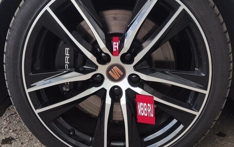 SEAT Leon Cupra III, 2019 год, 3 300 000 рублей, 10 фотография