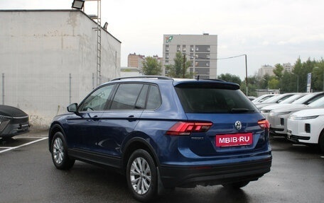 Volkswagen Tiguan II, 2020 год, 2 615 000 рублей, 6 фотография